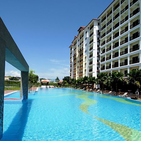 Suria Service Apartment-Hotel Bukit Merah Εξωτερικό φωτογραφία