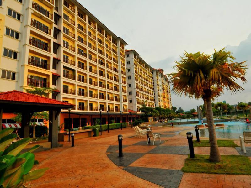 Suria Service Apartment-Hotel Bukit Merah Εξωτερικό φωτογραφία