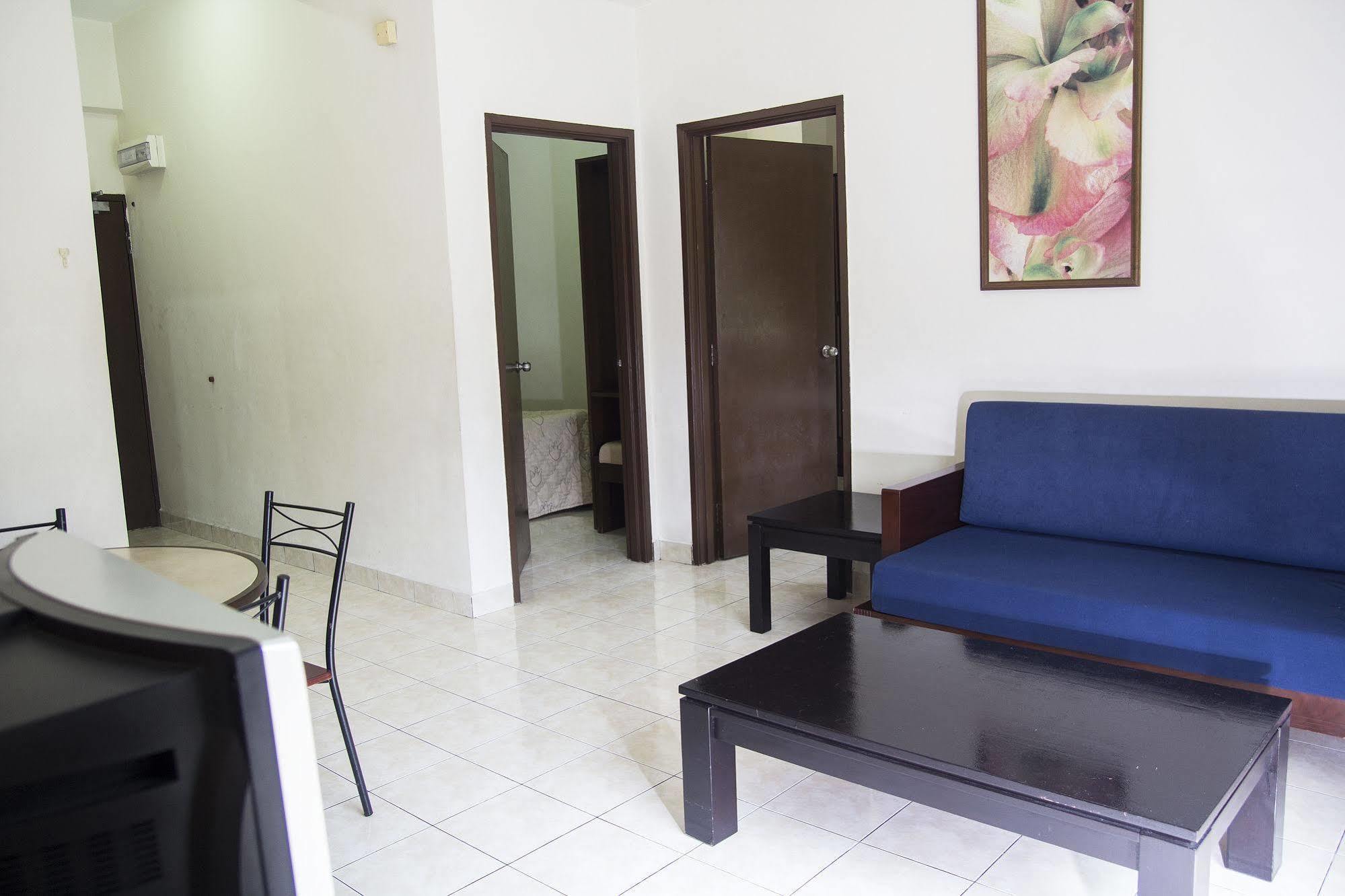 Suria Service Apartment-Hotel Bukit Merah Εξωτερικό φωτογραφία