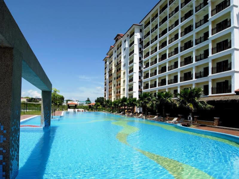 Suria Service Apartment-Hotel Bukit Merah Εξωτερικό φωτογραφία