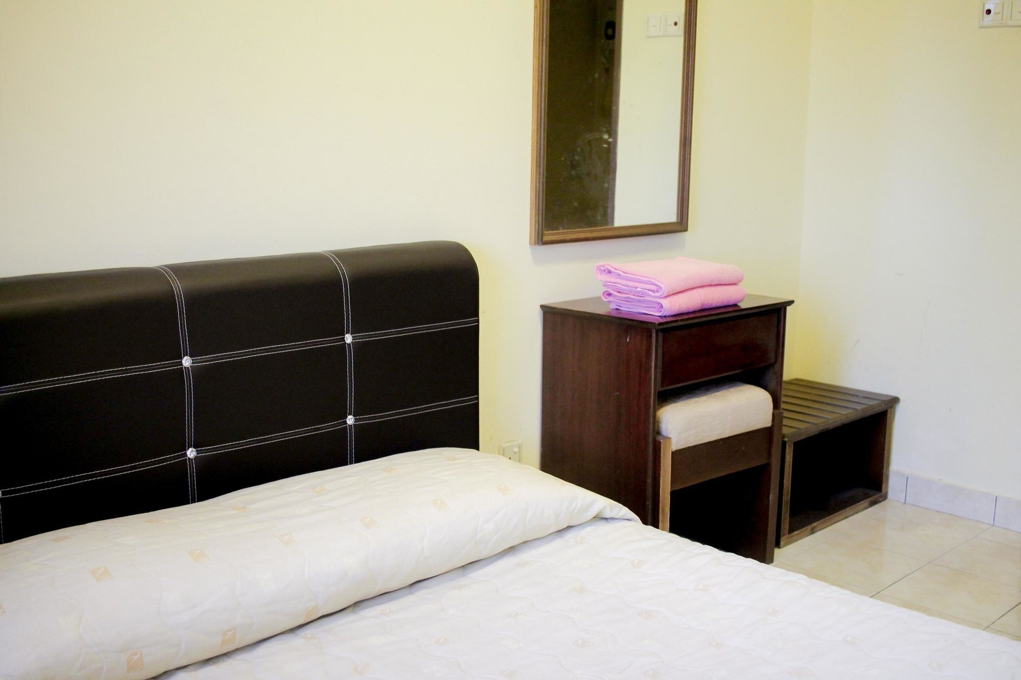 Suria Service Apartment-Hotel Bukit Merah Εξωτερικό φωτογραφία