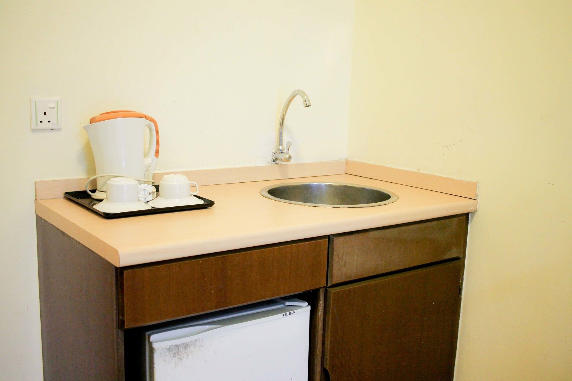 Suria Service Apartment-Hotel Bukit Merah Εξωτερικό φωτογραφία