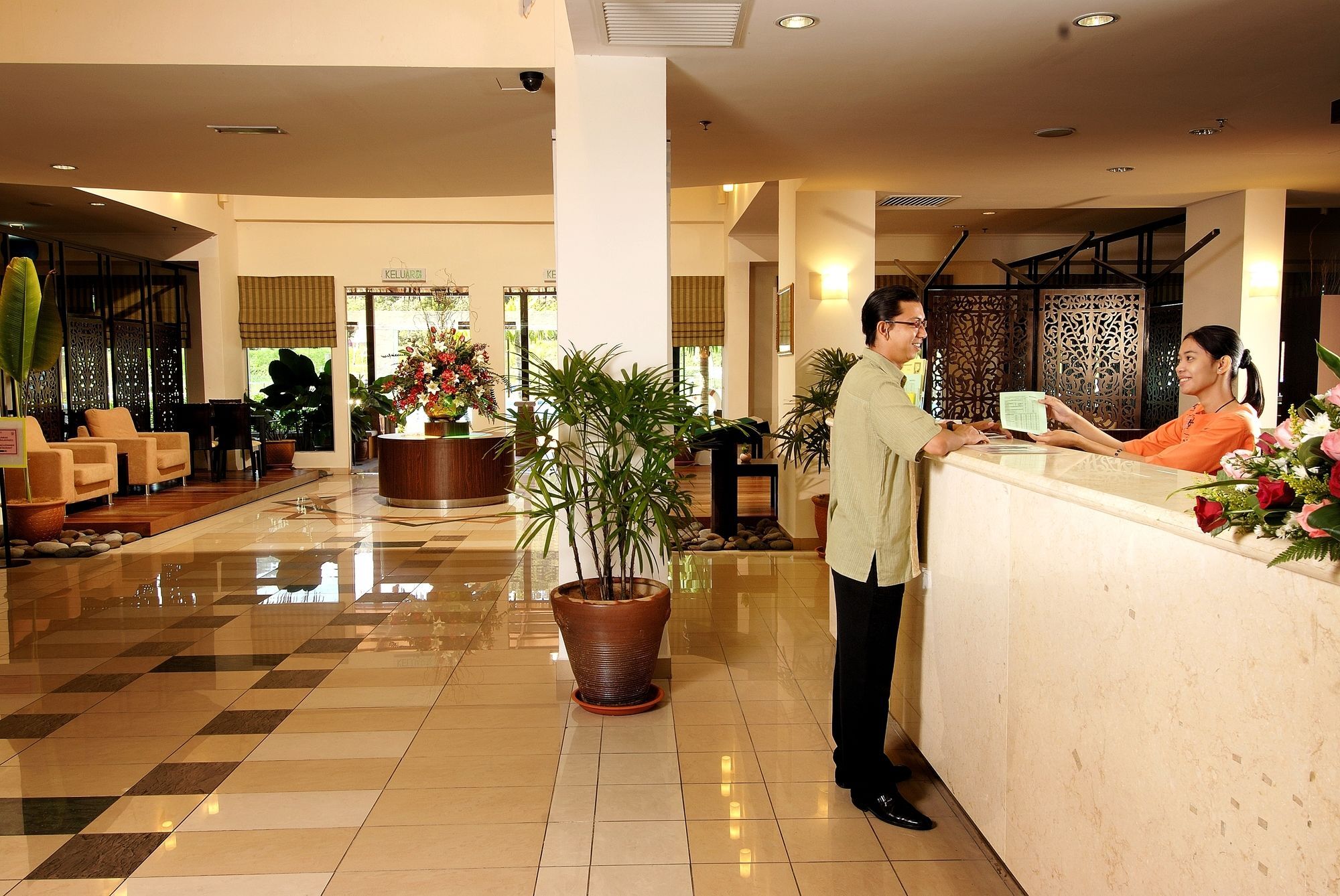 Suria Service Apartment-Hotel Bukit Merah Εξωτερικό φωτογραφία